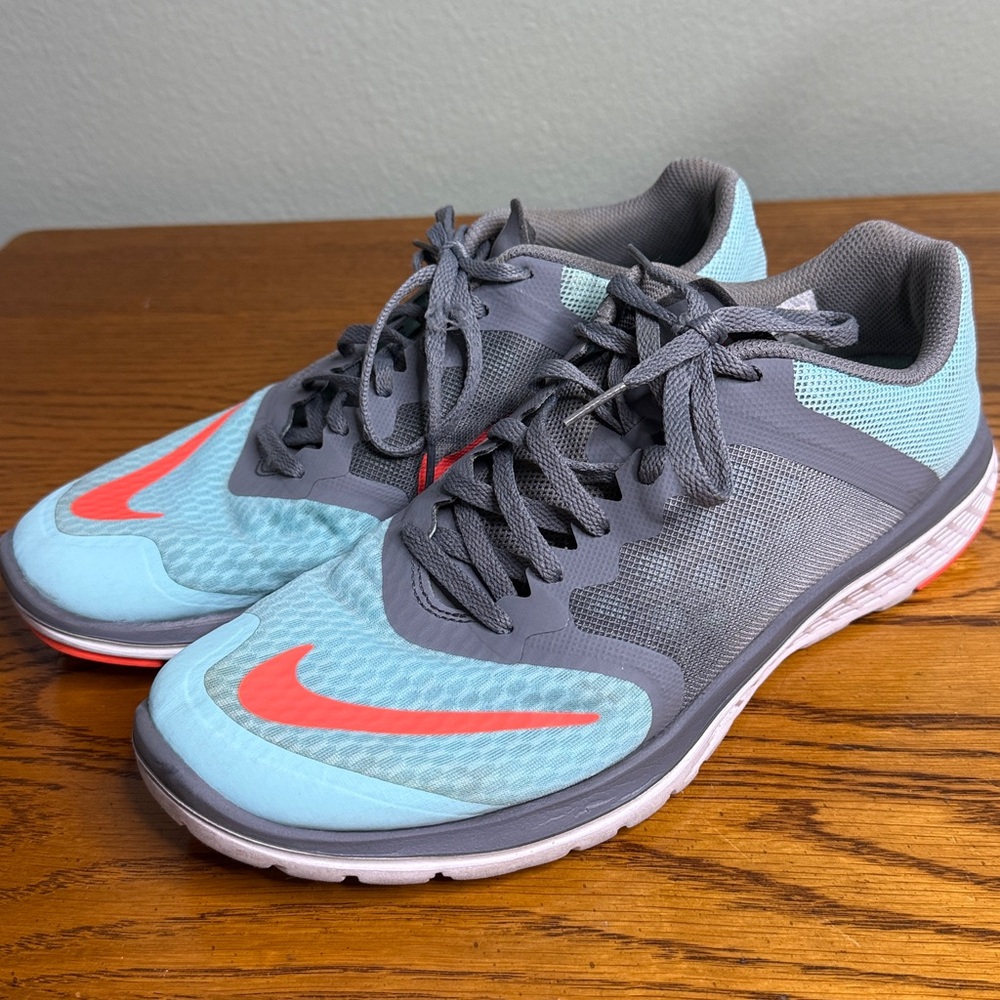 Nike Women's Gray and Blue Running Shoes size 10 - Picture 6 of 8